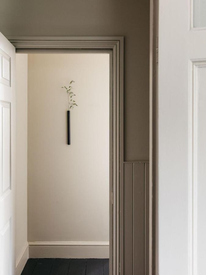 The Curator'S Apartment - Spacious 2 Bedrooms Bath Eksteriør billede