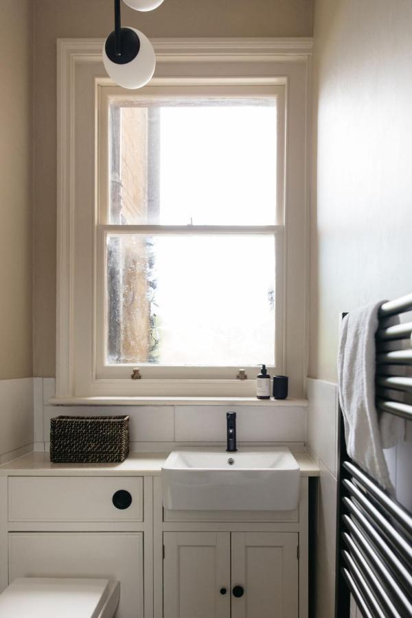 The Curator'S Apartment - Spacious 2 Bedrooms Bath Eksteriør billede